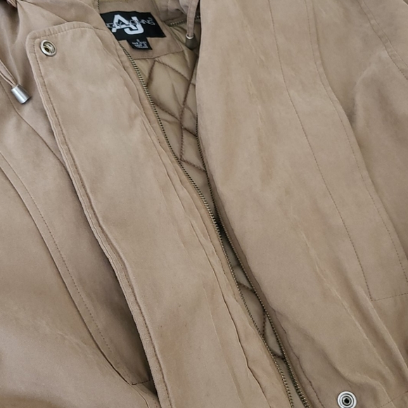 Andy Johns Jacket - Picture 11 of 16